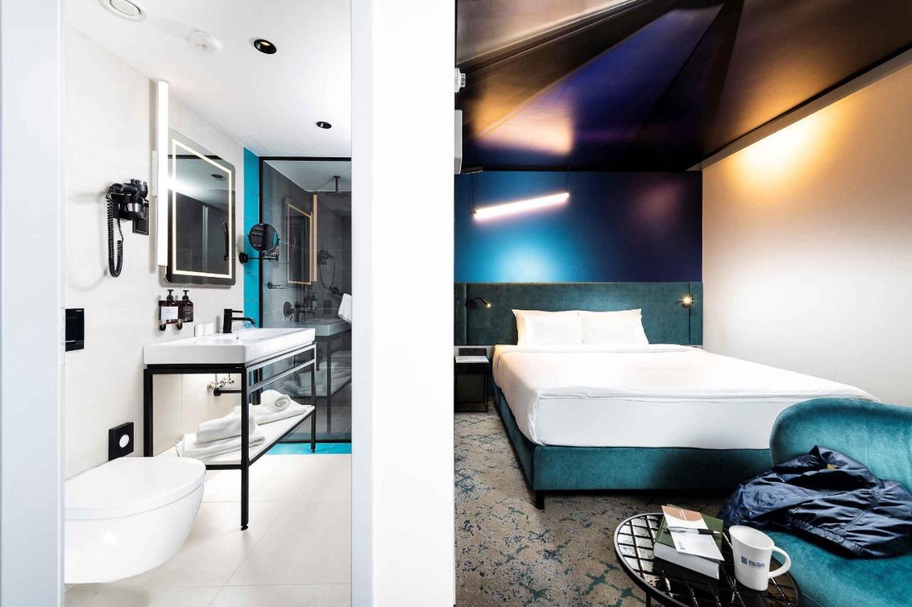 Hotel Three Corners Downtown